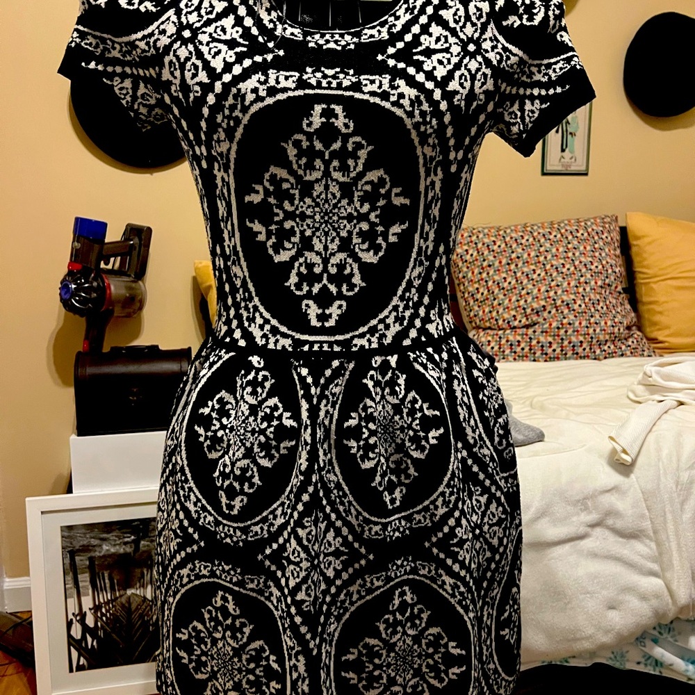 Romeo and Juliet couture Paisley knitted dress